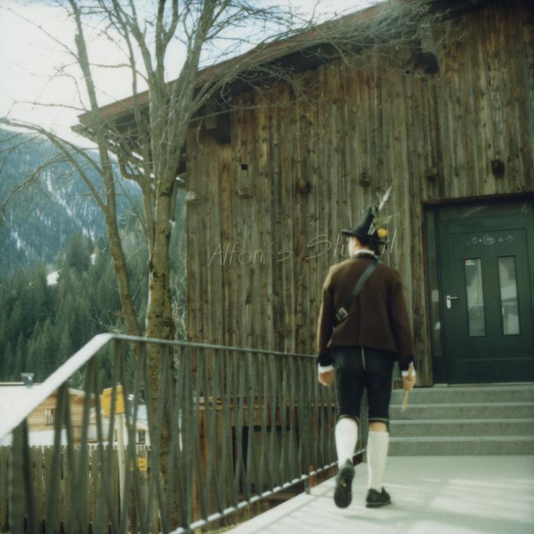 Alfonsstueberl - Ferienwohnungen & Restaurant Innervillgraten Esterno foto